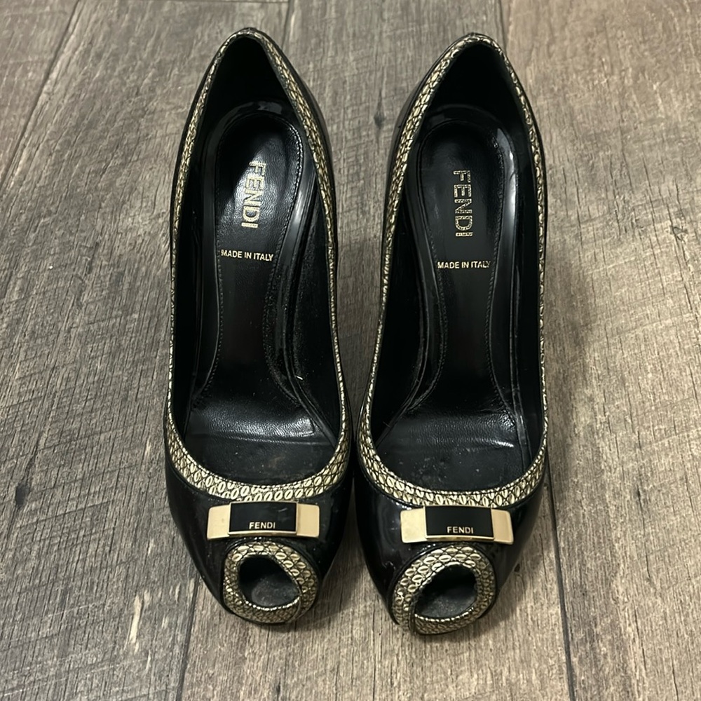 fendi heels